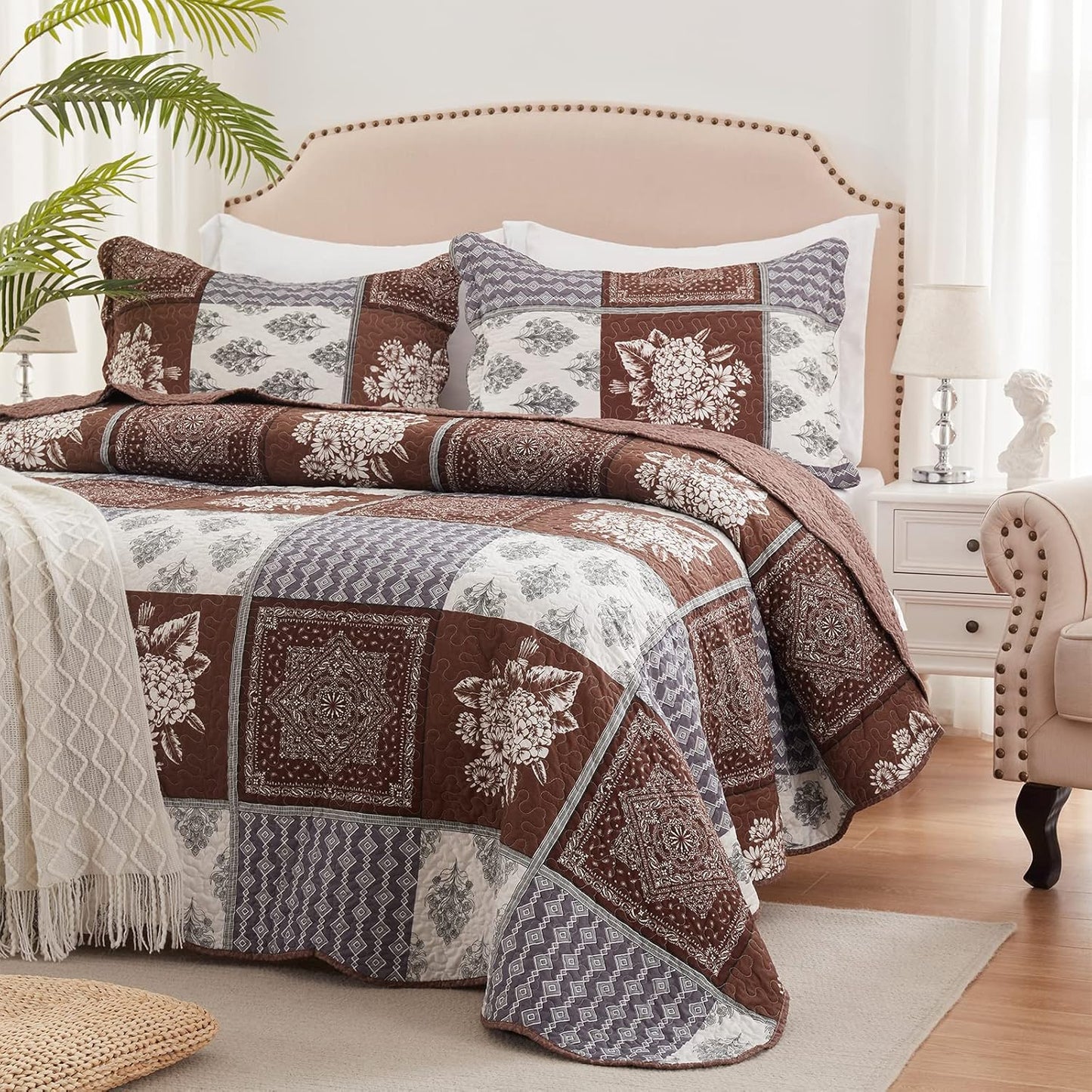 LEAONME Quilt Set Full/Queen Size 3 Piece Bedspread Coverlet Lightweight Comforter Microfiber Bedding Set All Season Oversized 90x98 Inch Bed Cover Bohemian Burnt Orange/Rust(1 Quilt,2 Pillow Shams)